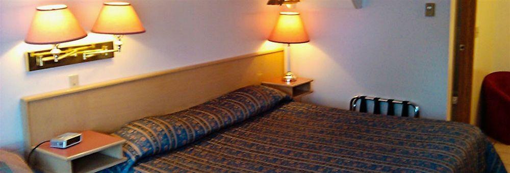 Kings Motor Inn Kamloops Exterior photo