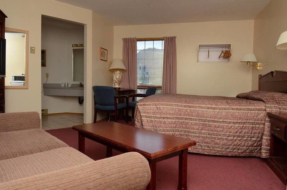 Kings Motor Inn Kamloops Exterior photo