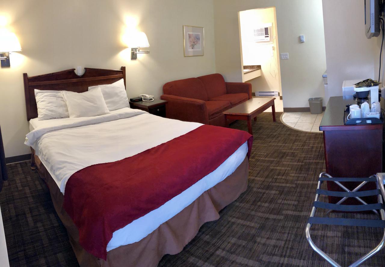 Kings Motor Inn Kamloops Exterior photo