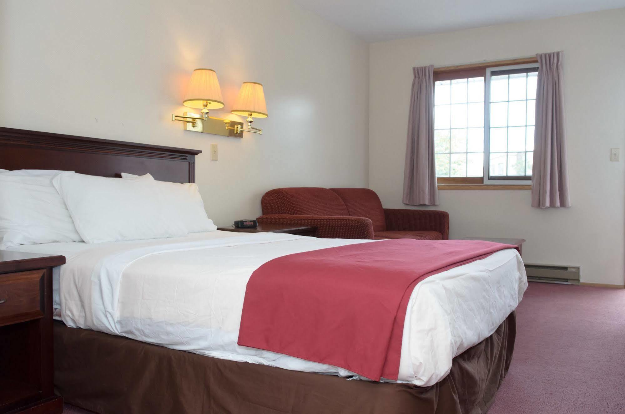 Kings Motor Inn Kamloops Exterior photo